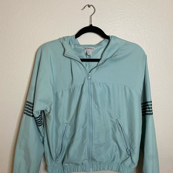 Windbreaker - Picture 2 of 2